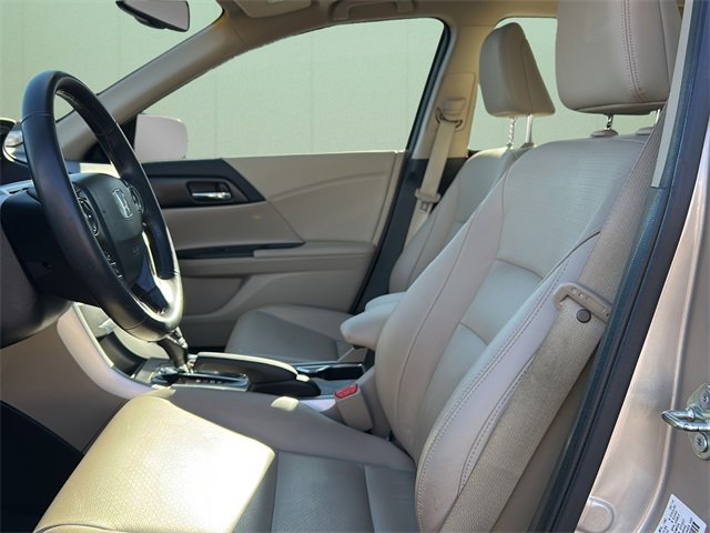 Used 2015 Honda Accord EX-L image 19