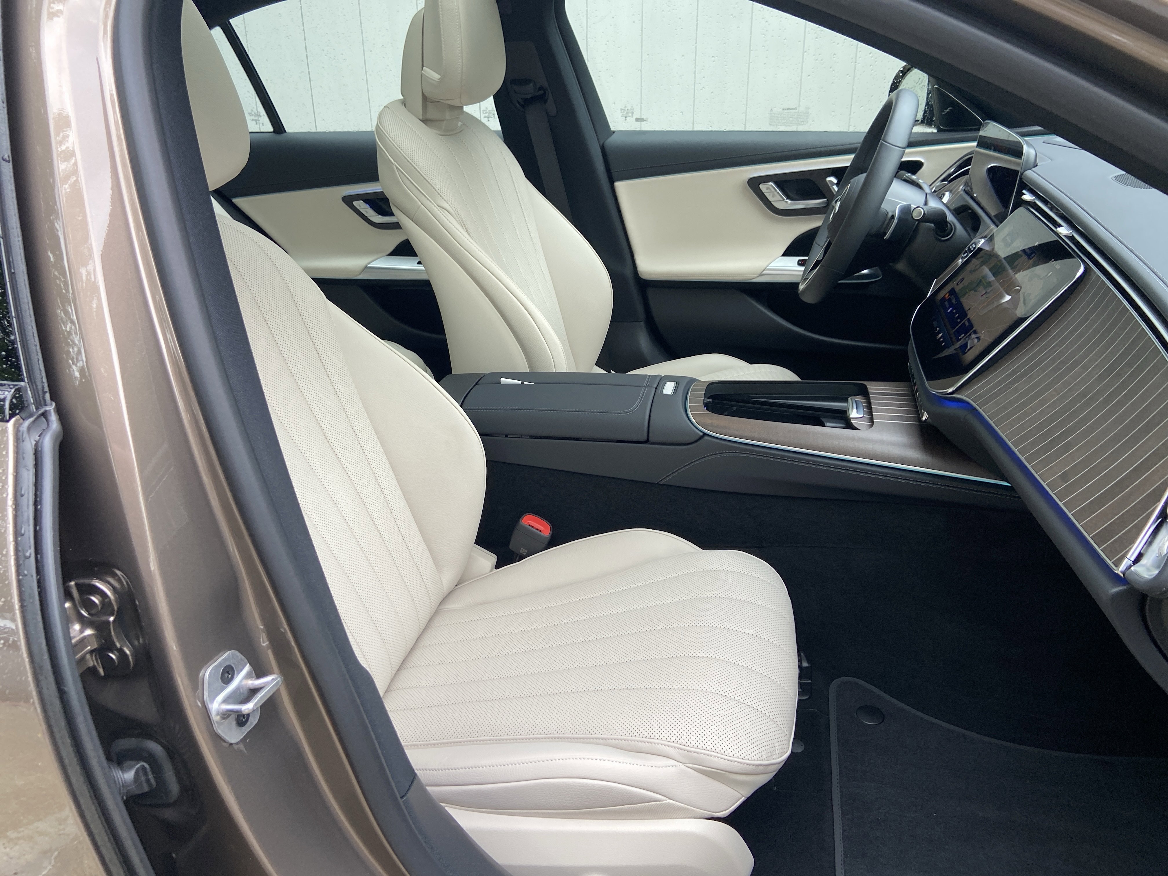 Certified 2026 Mercedes-Benz E 450 4MATIC Sedan image 50