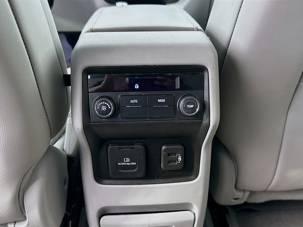 Used 2018 GMC Acadia SLT image 26