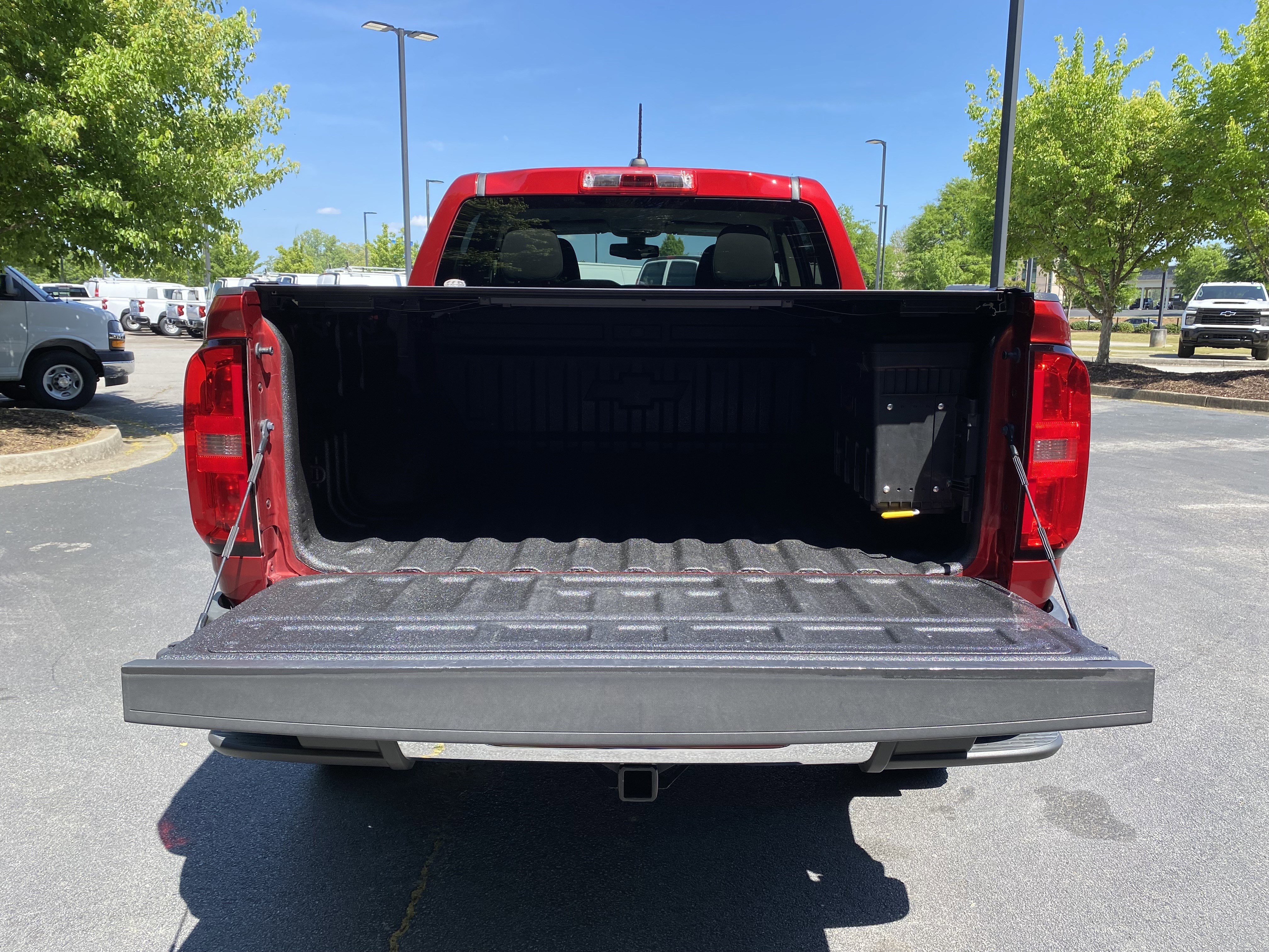 Used 2021 Chevrolet Colorado W/T w/ WT Convenience Package AWD/4WD image 11