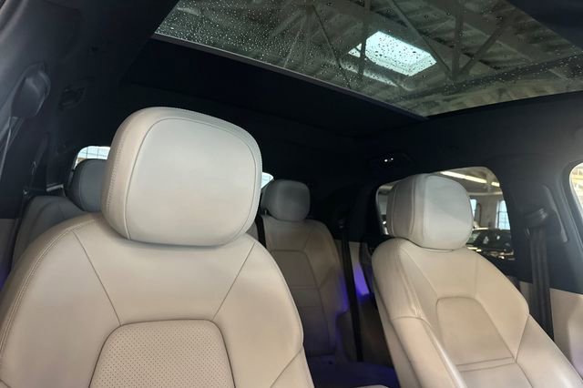 Used 2020 Porsche Cayenne S image 20