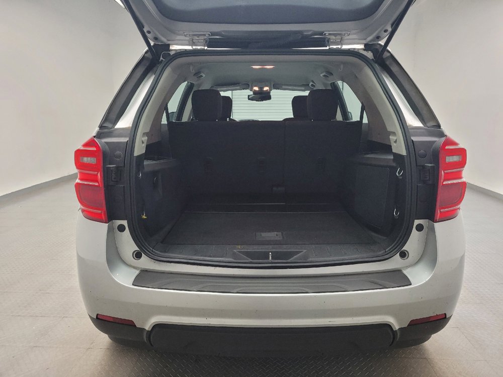 Used 2017 Chevrolet Equinox LS FWD image 29