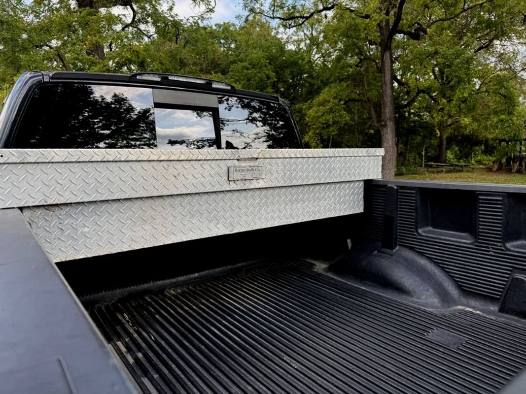 Used 2019 Nissan Titan SV RWD image 31