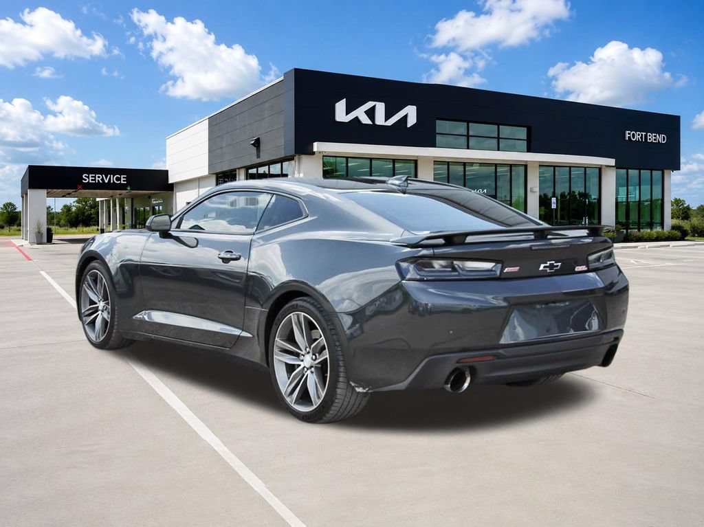 Used 2016 Chevrolet Camaro SS RWD image 7