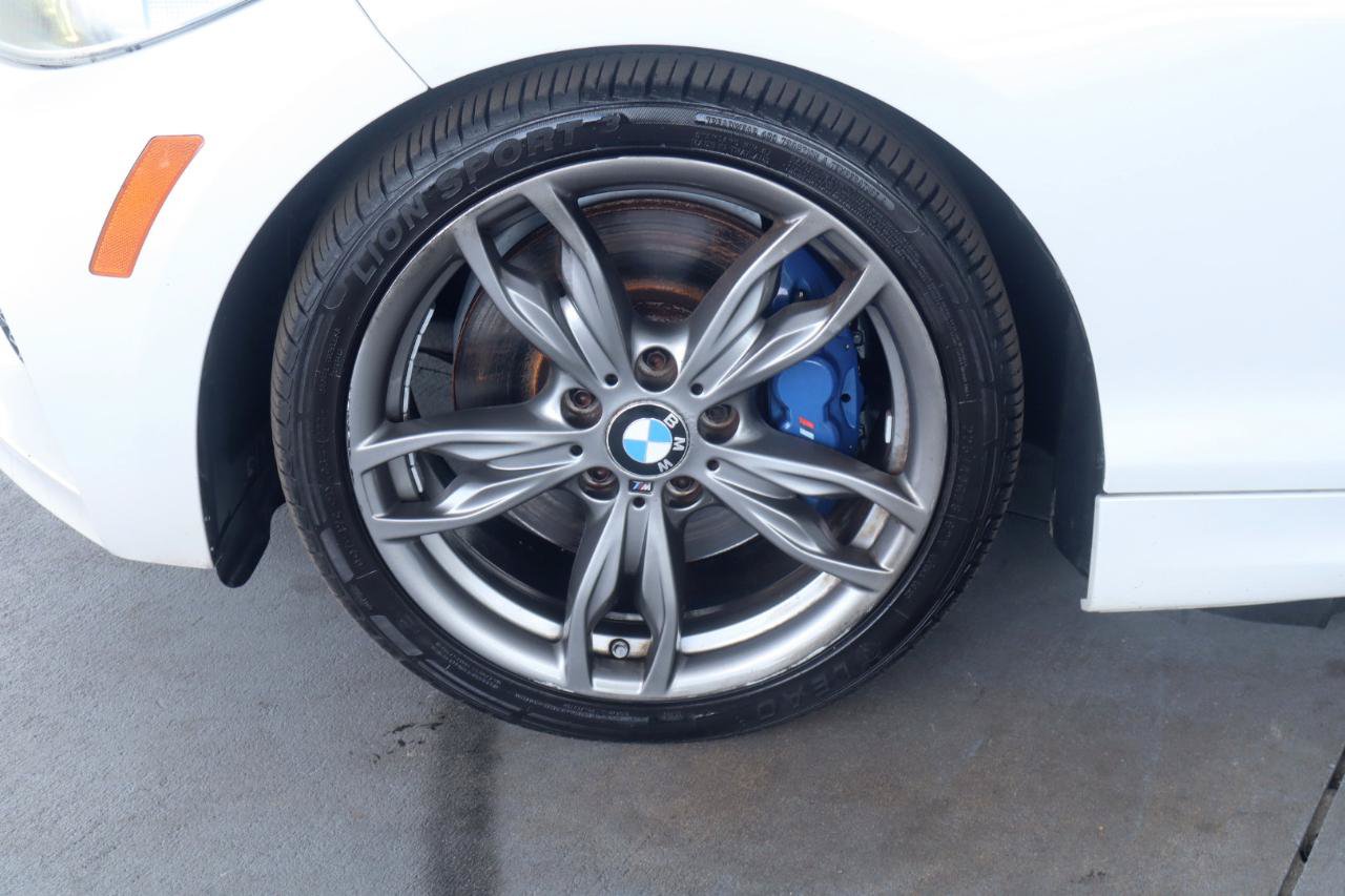 Used 2016 BMW M235i Convertible RWD image 13