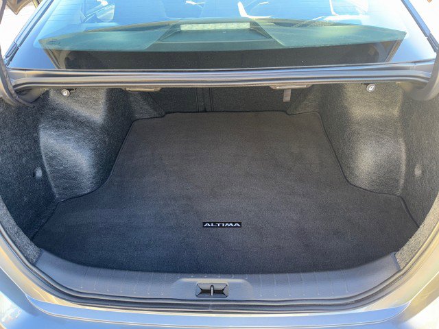 Used 2025 Nissan Altima 2.5 SV image 10