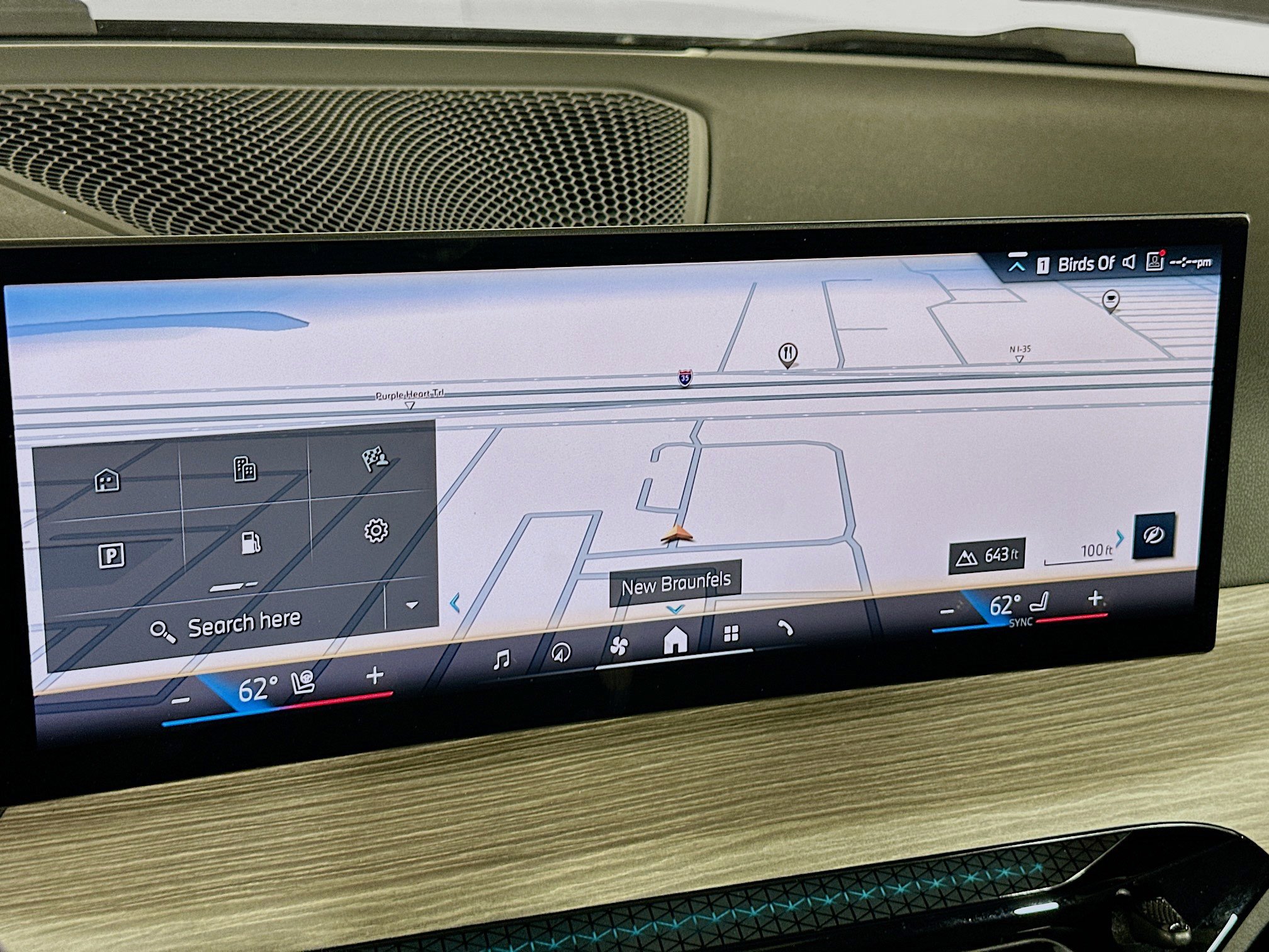 Used 2025 BMW 430i Coupe w/ Premium Package image 21