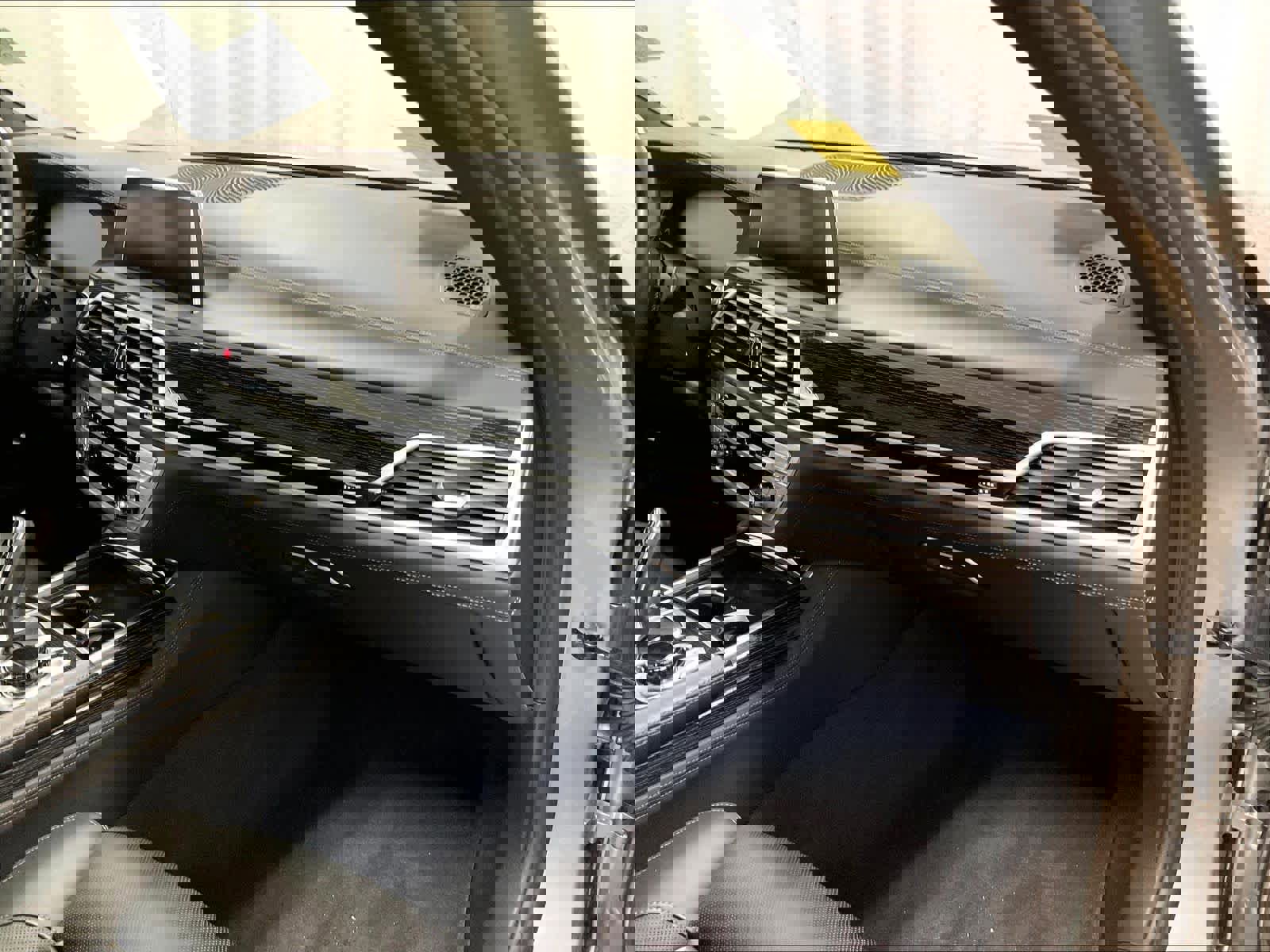 Used 2022 BMW 750i xDrive w/ Autobahn Package image 13