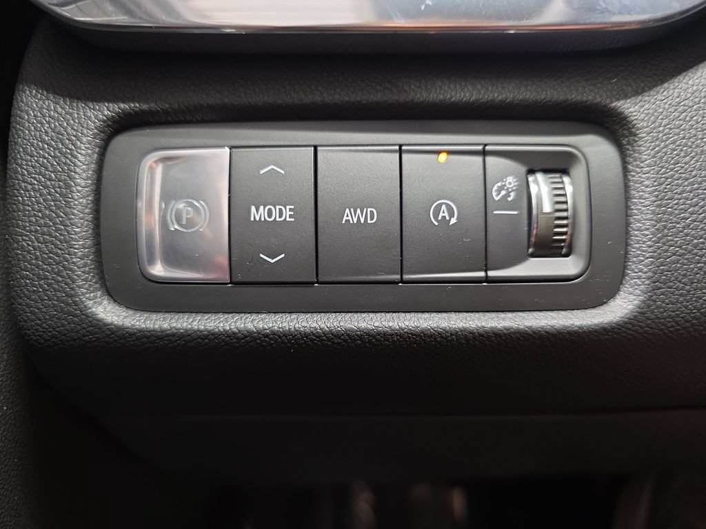 New 2026 GMC Acadia Denali w/ Super Cruise Package AWD/4WD image 30