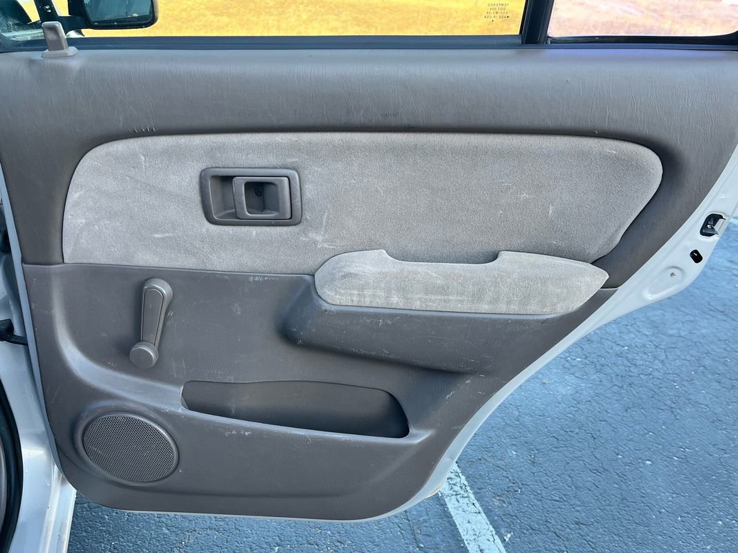 Used 1998 Toyota 4Runner 4WD image 17