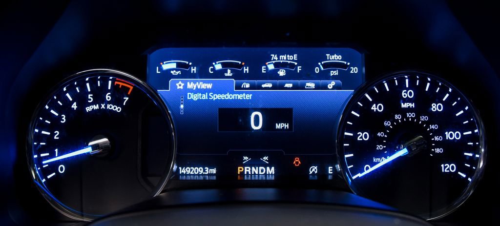 Used 2020 Ford Expedition Limited image 29