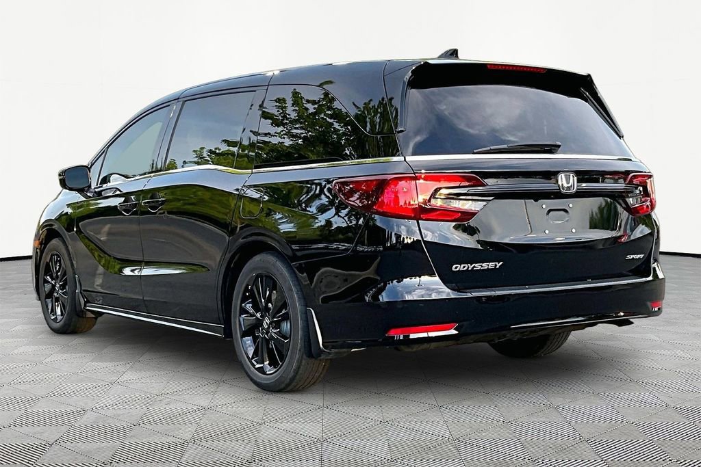 Used 2024 Honda Odyssey Sport image 5