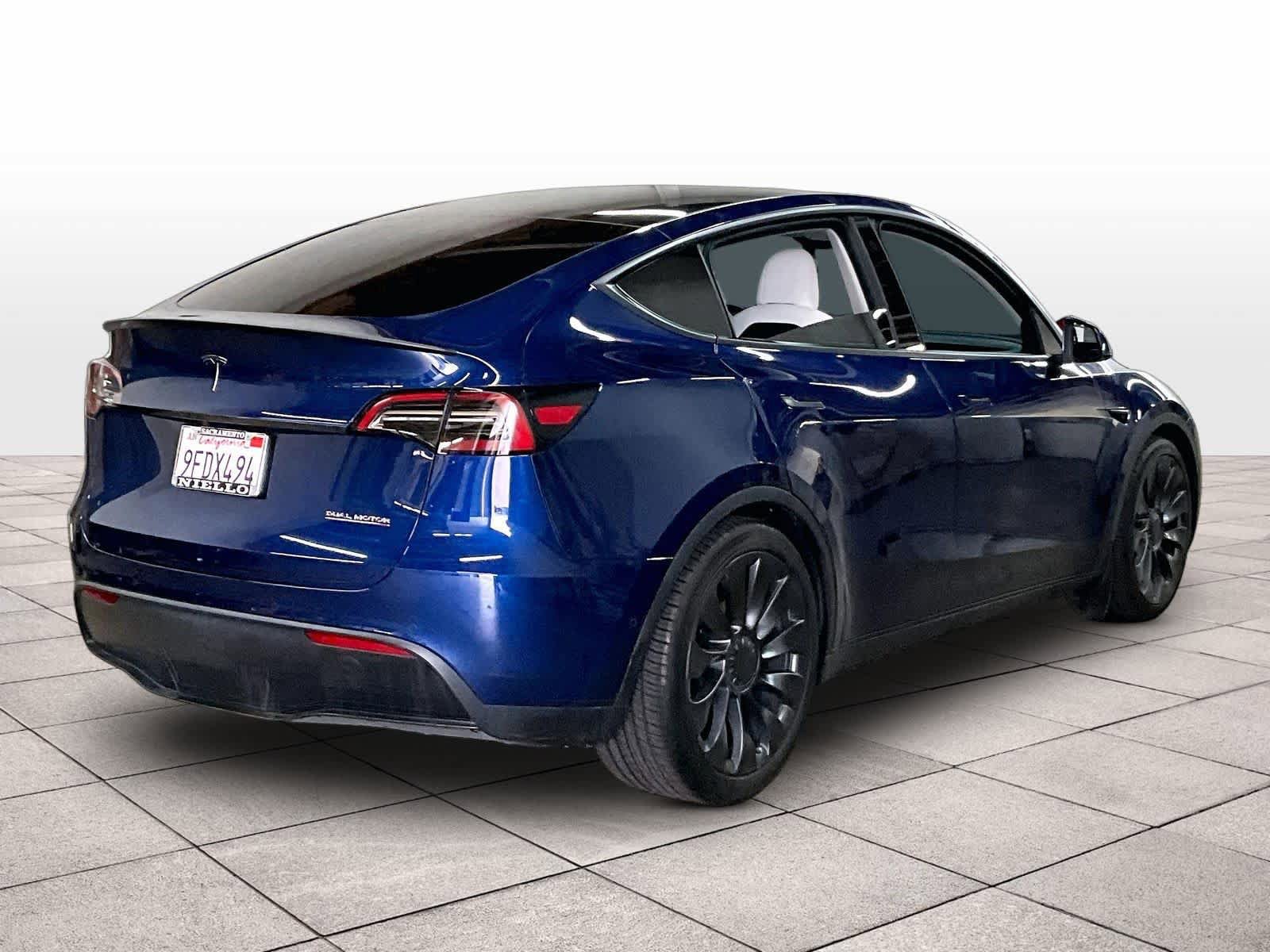 Used 2021 Tesla Model Y Performance AWD/4WD image 16