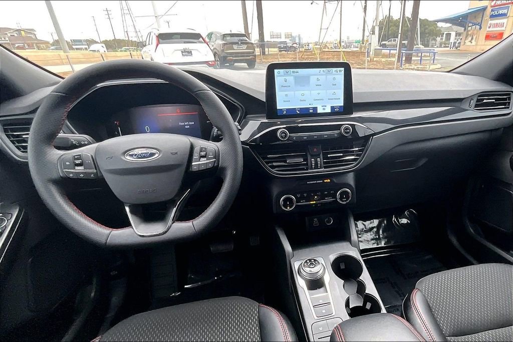 Used 2025 Ford Escape ST-Line AWD/4WD image 18