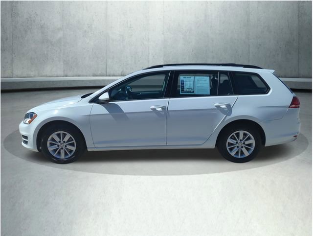 Used 2016 Volkswagen Golf S FWD image 2