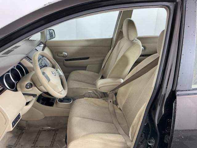 Used 2011 Nissan Versa SL image 13