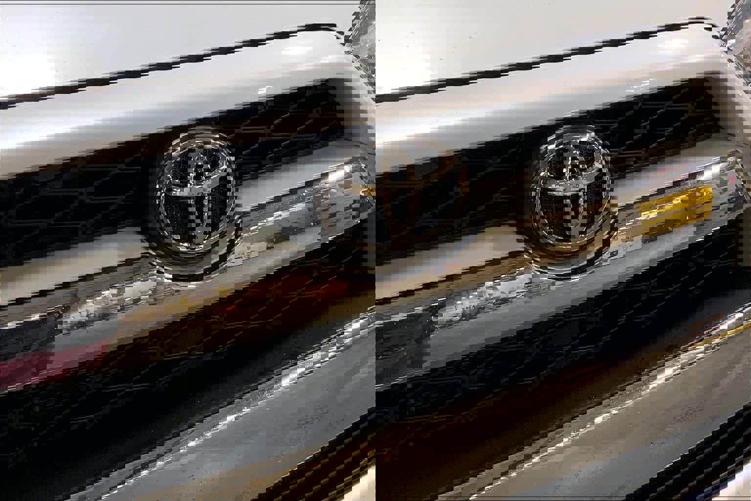 Used 2019 Toyota 4Runner Limited image 29