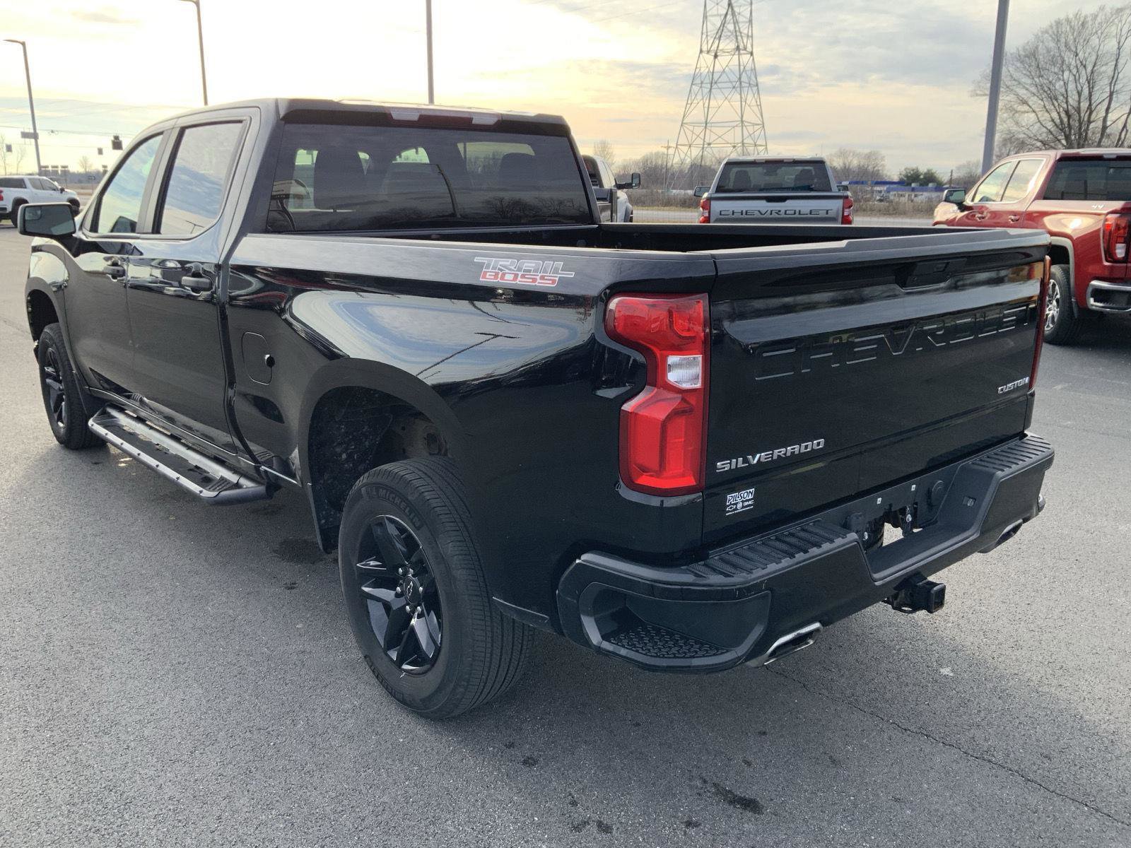 Used 2019 Chevrolet Silverado 1500 Custom Trail Boss w/ Custom Convenience Package image 6