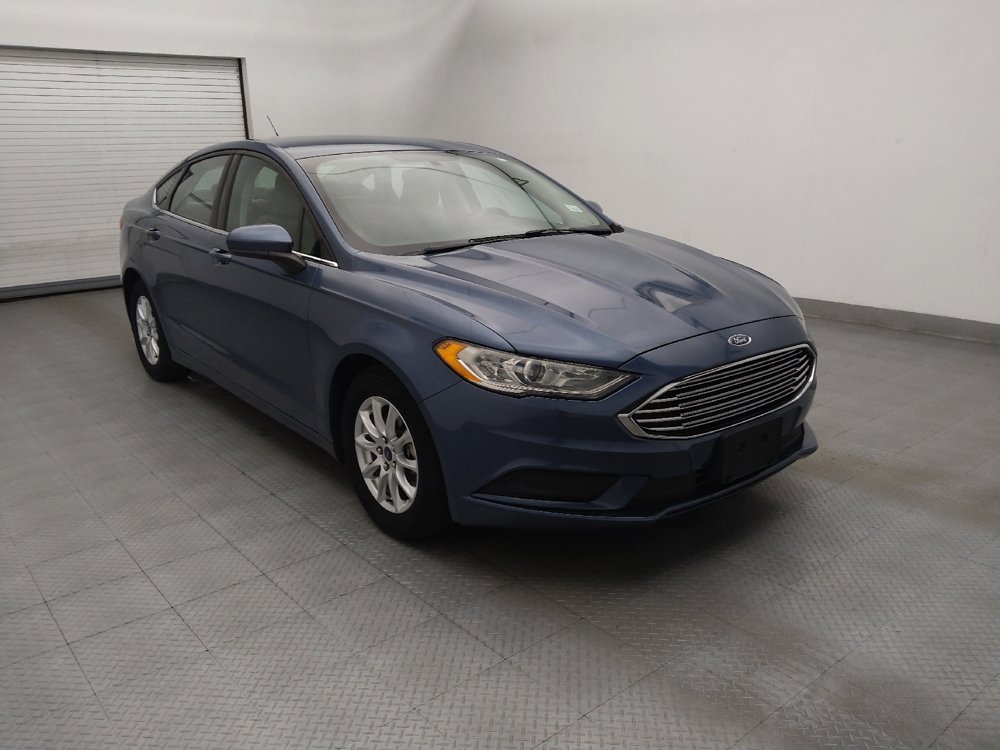 Used 2018 Ford Fusion S FWD image 13