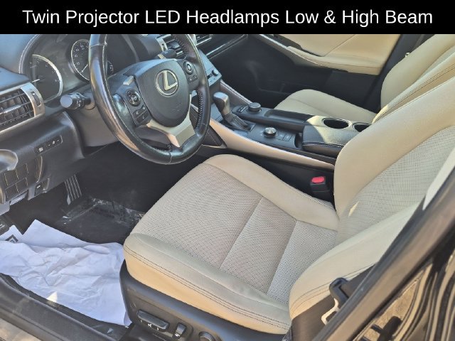 Used 2016 Lexus IS 300 AWD w/ Premium Package image 11