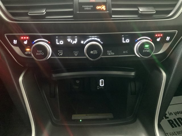 Used 2019 Honda Accord Touring image 38