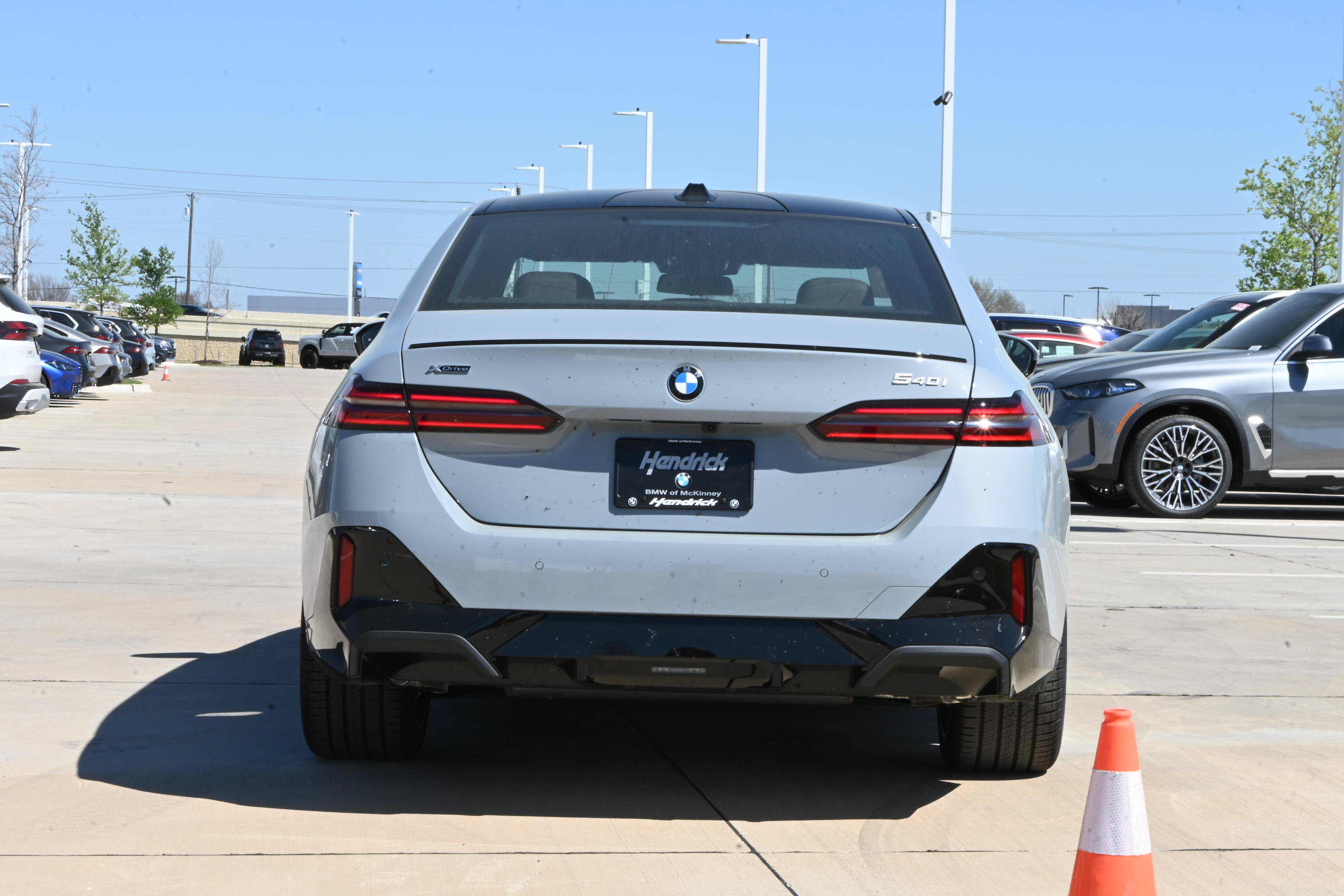 New 2026 BMW 540i xDrive w/ Executive Package AWD/4WD image 8