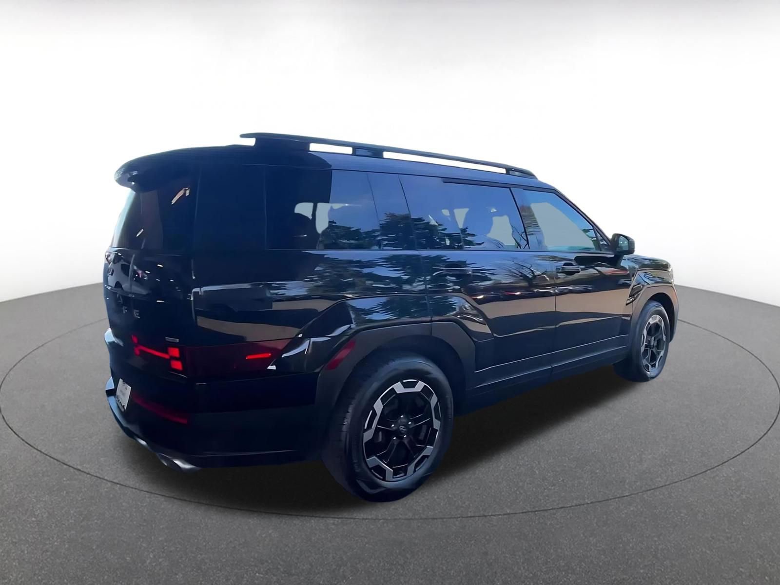 Used 2025 Hyundai Santa Fe SEL AWD/4WD image 15