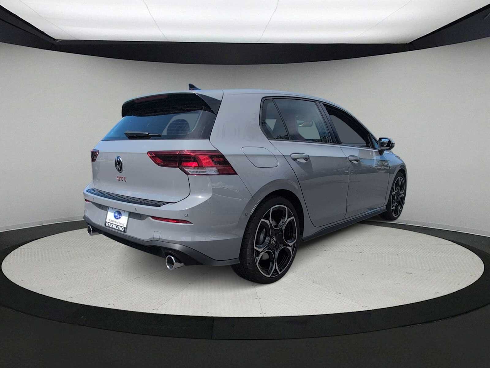 Used 2026 Volkswagen GTI Autobahn FWD image 8