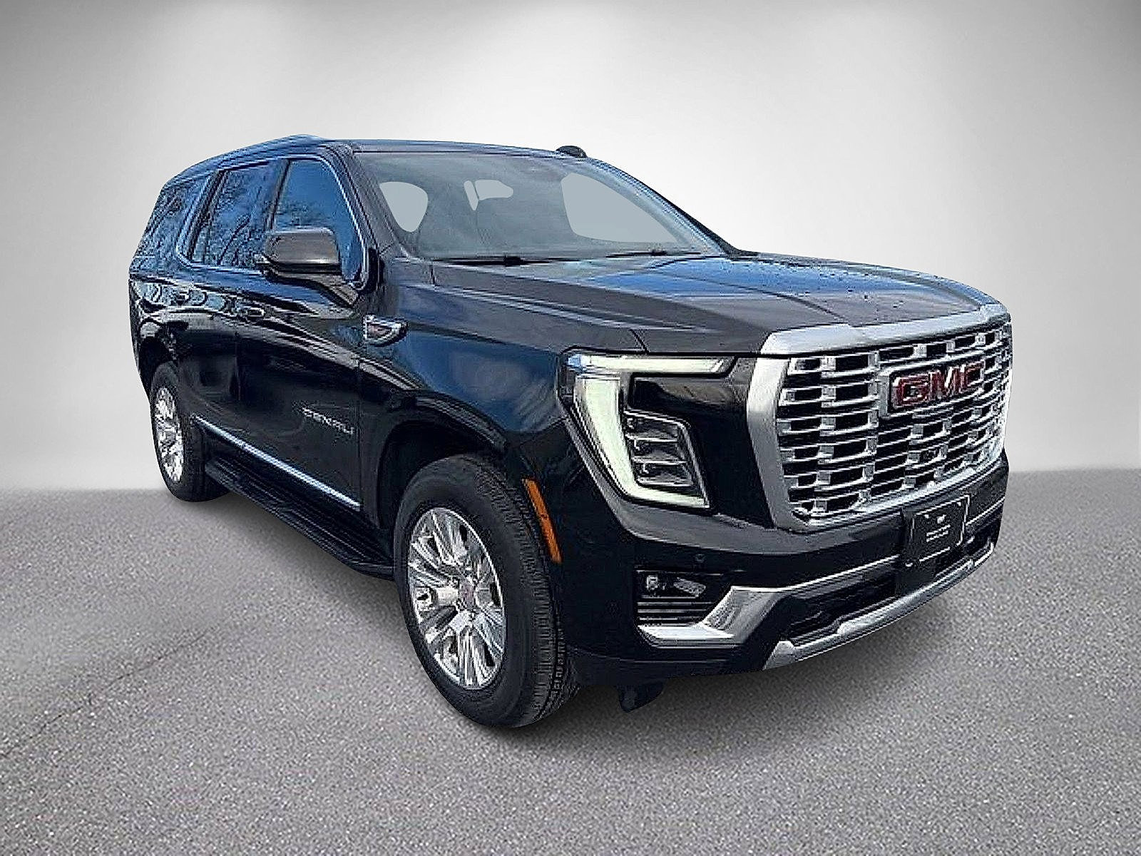 Certified 2025 GMC Yukon Denali image 2