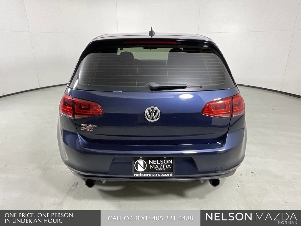 Used 2017 Volkswagen GTI SE image 7