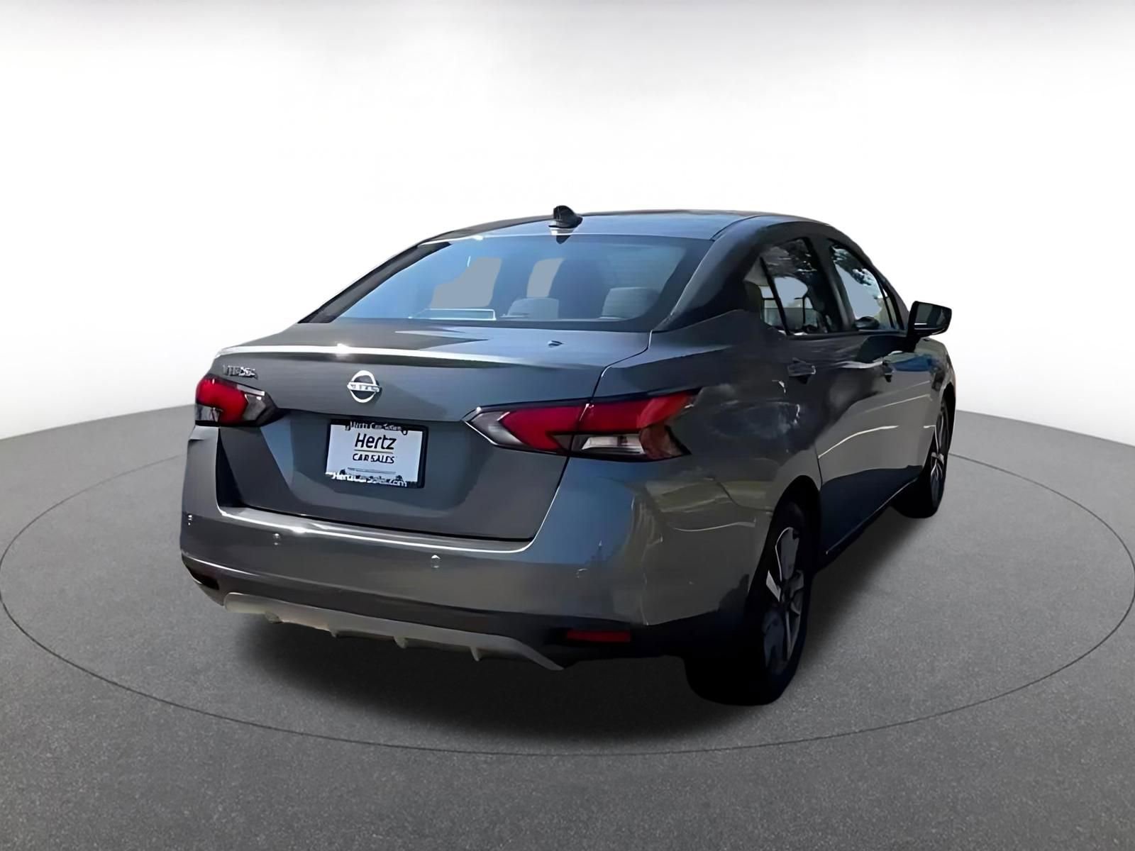 Used 2025 Nissan Versa SV FWD image 14