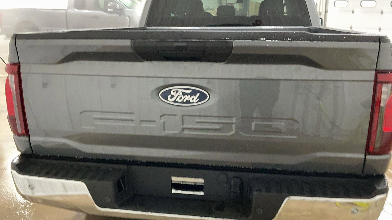 New 2025 Ford F150 XL w/ Equipment Group 103A High image 5