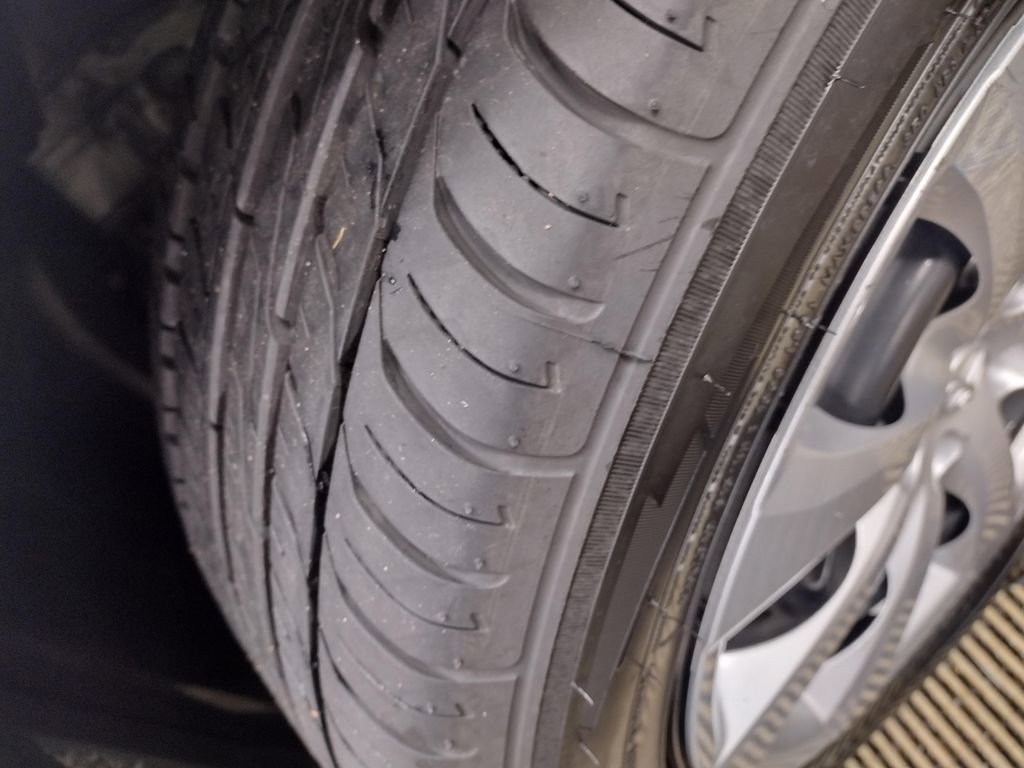 Used 2023 Toyota Corolla LE image 6