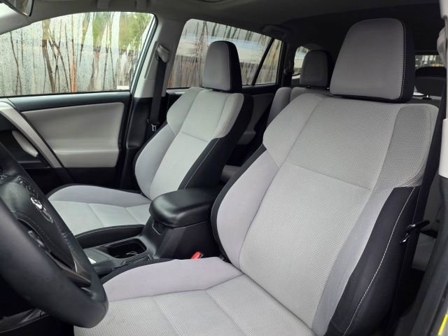 Used 2018 Toyota RAV4 XLE image 25