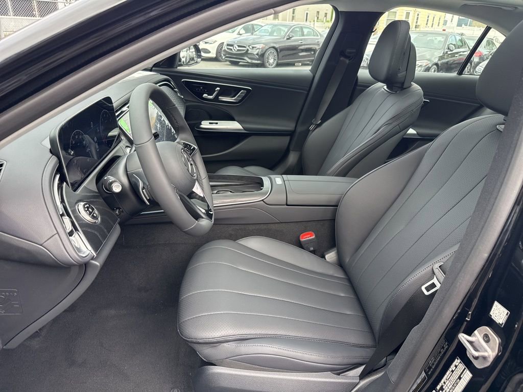 New 2026 Mercedes-Benz E 350 4MATIC Sedan image 14