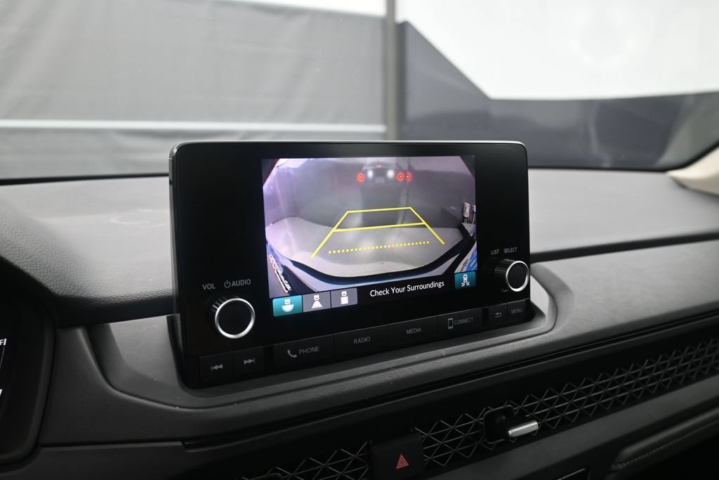 Used 2025 Honda Accord SE image 28