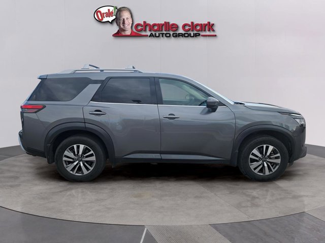 Certified 2023 Nissan Pathfinder SL image 7