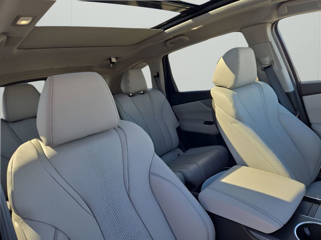 Used 2025 Acura MDX SH-AWD w/ Technology Package image 20