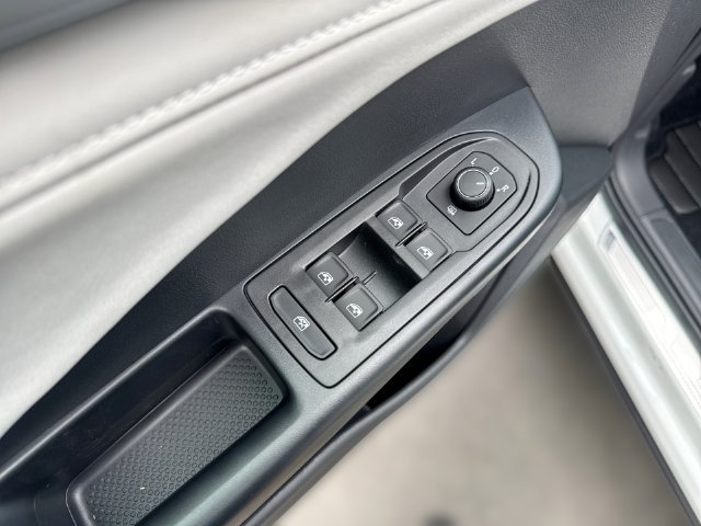 New 2026 Volkswagen Taos SE AWD/4WD image 15