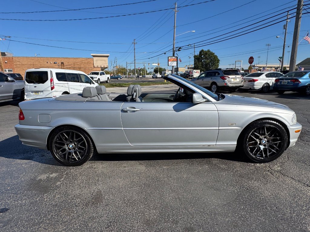 Used 2003 BMW 330Ci Convertible image 5