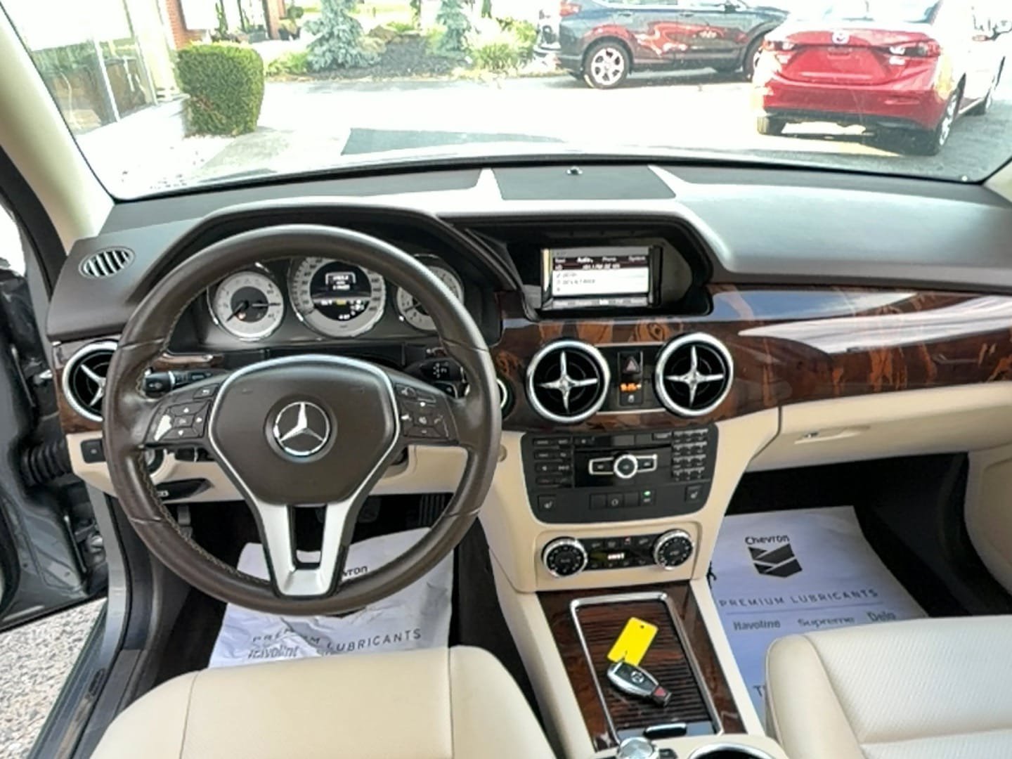 Used 2013 Mercedes-Benz GLK 350 4MATIC image 7