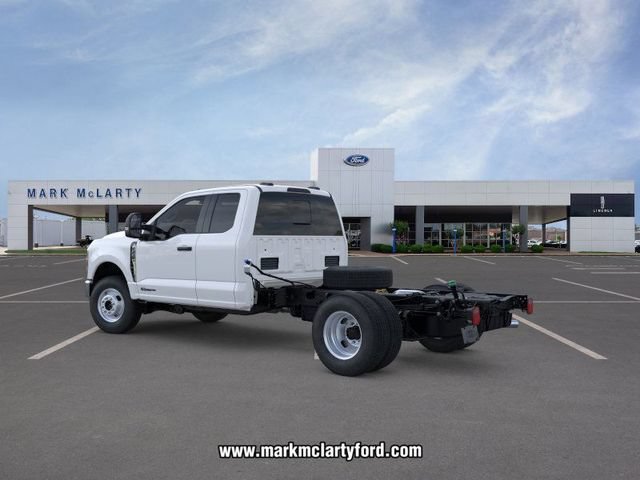 New 2026 Ford F350 XL w/ XL Chrome Package AWD/4WD image 4