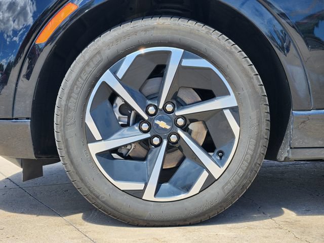 Used 2024 Chevrolet Equinox EV LT FWD image 13