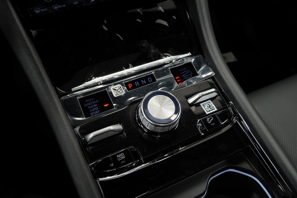 New 2025 Jeep Grand Cherokee Summit w/ Obsidian Package image 25