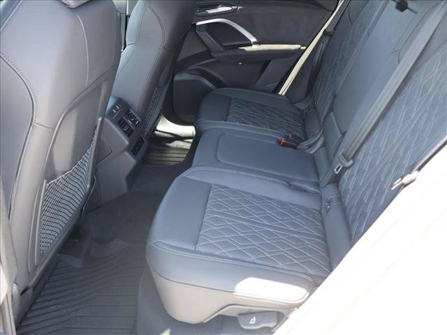 Used 2025 Audi SQ5 Premium Plus w/ Premium Plus Package AWD/4WD image 24