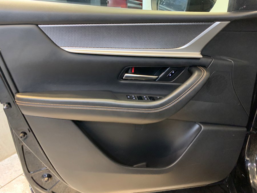 Used 2024 MAZDA CX-90 3.3 Turbo w/ Preferred Plus image 14