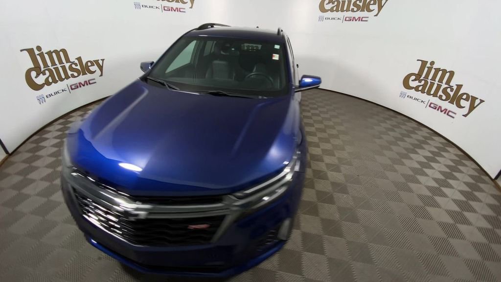 Used 2023 Chevrolet Equinox RS image 3