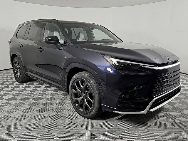 New 2026 Lexus TX 500h AWD image 3