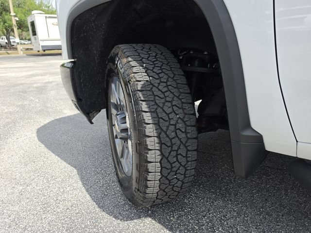 Used 2025 Chevrolet Silverado 2500 Custom w/ Custom Value Package RWD image 35
