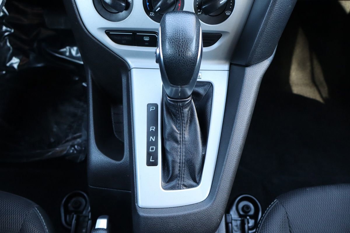 Used 2013 Ford Focus SE image 35